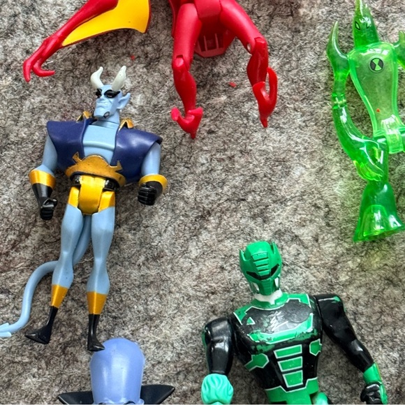 Ben 10 Alien Force Action Figure Lot (7) + TMNT Master Splinter Bundle - Picture 7 of 7